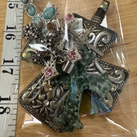 Lot Of 7 Cross Pendants Gothic, Cottagecore, Fairycore, Grunge, Punk, Religious - Picture 9 of 9